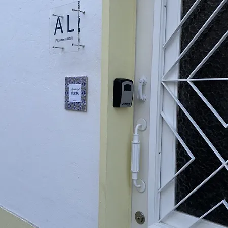 - Al Berta 度假居